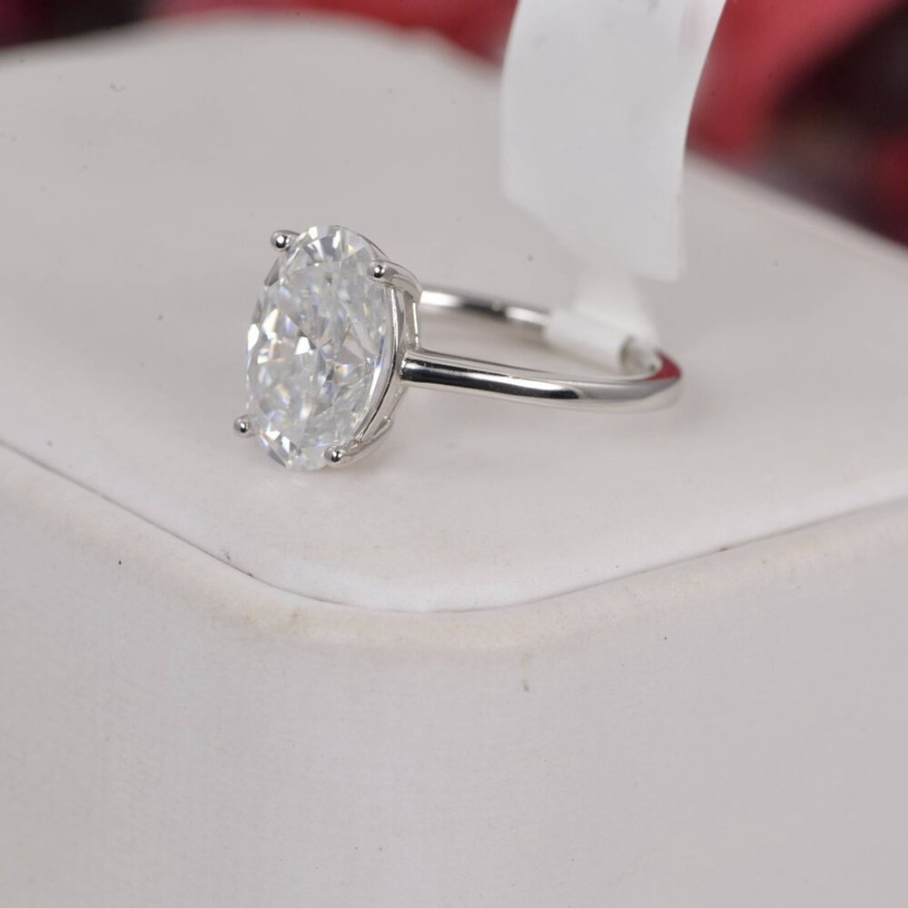 Certified Moissanite 4.5ct Oval Cut Egagement Ring 925 Sterling Silver - Picture 4 of 6